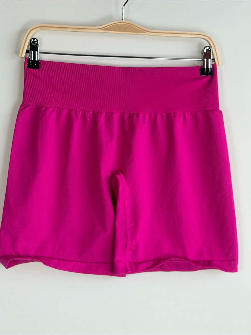 NVGTN Hot Pink High Waisted Athletic Shorts Large